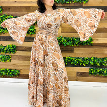 Load image into Gallery viewer, Bohemian Vintage Style Palazzo Pants &amp; Flare Bell Sleeve Tie Top Set
